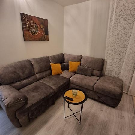 Ferienwohnung Apartman Dana Split Exterior foto