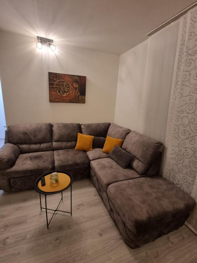 Ferienwohnung Apartman Dana Split Exterior foto